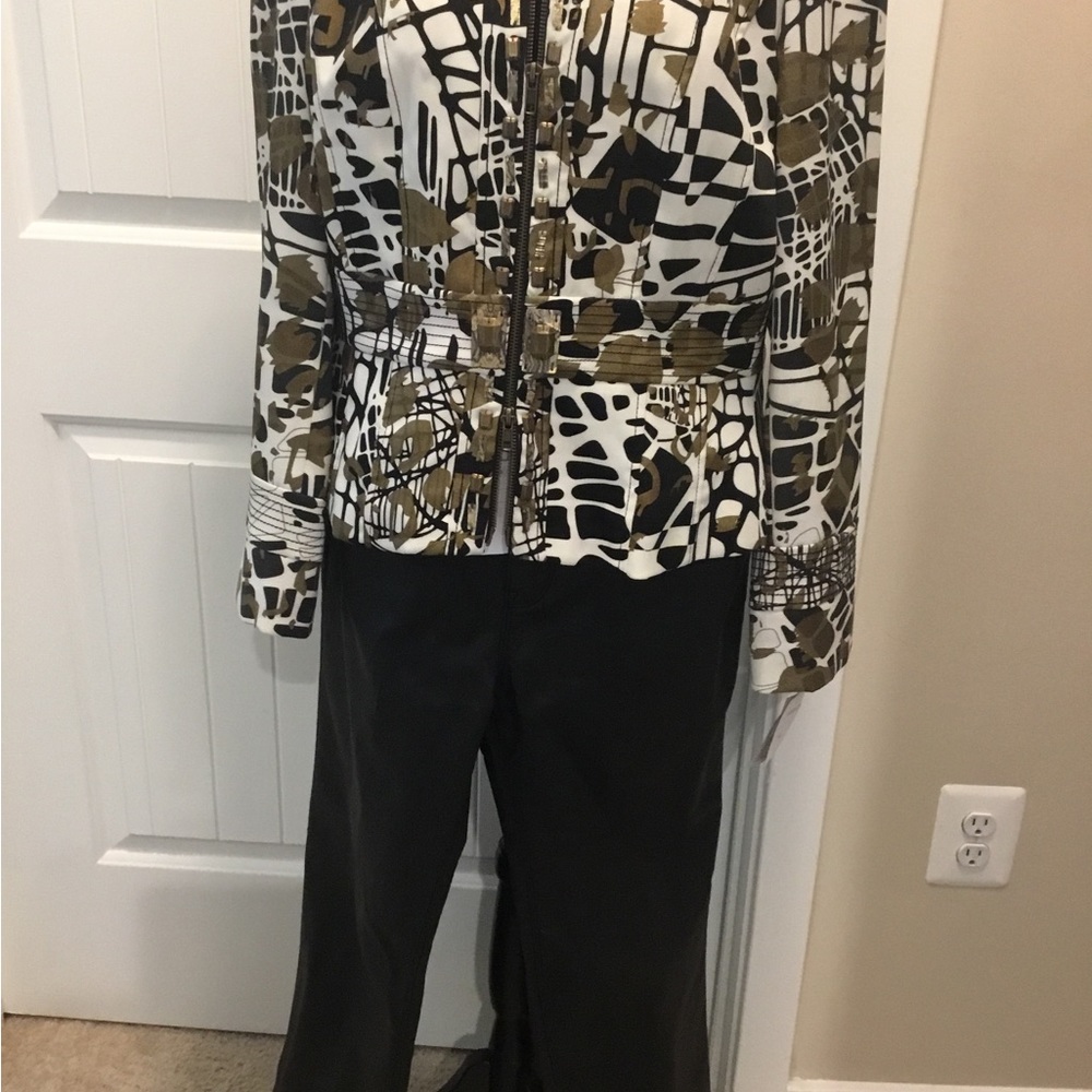 COPY - Two piece Alberto Makali pant suit size 14 NWT